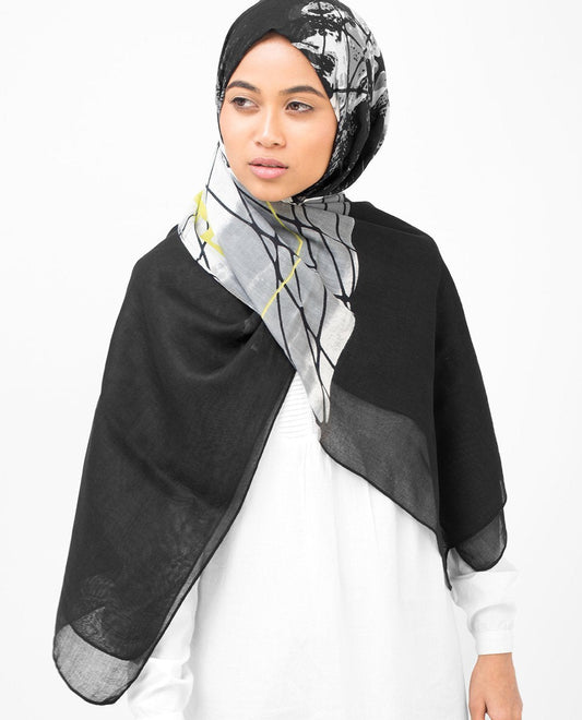 Black Abstract Print Viscose Hijab