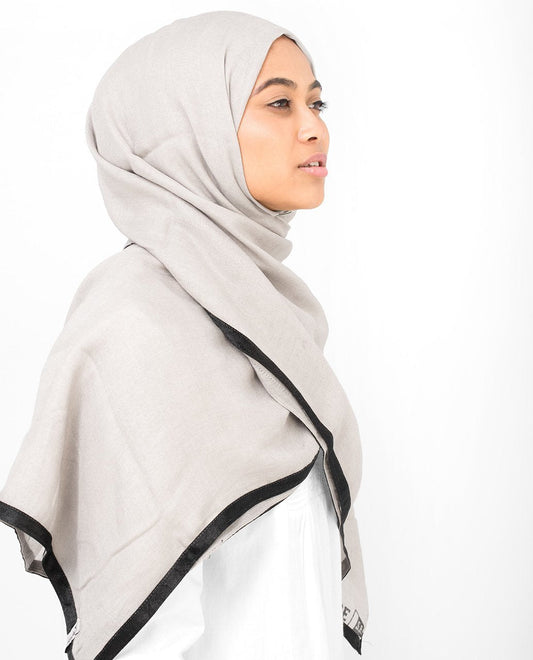 Contrast Hem Viscose Hijab